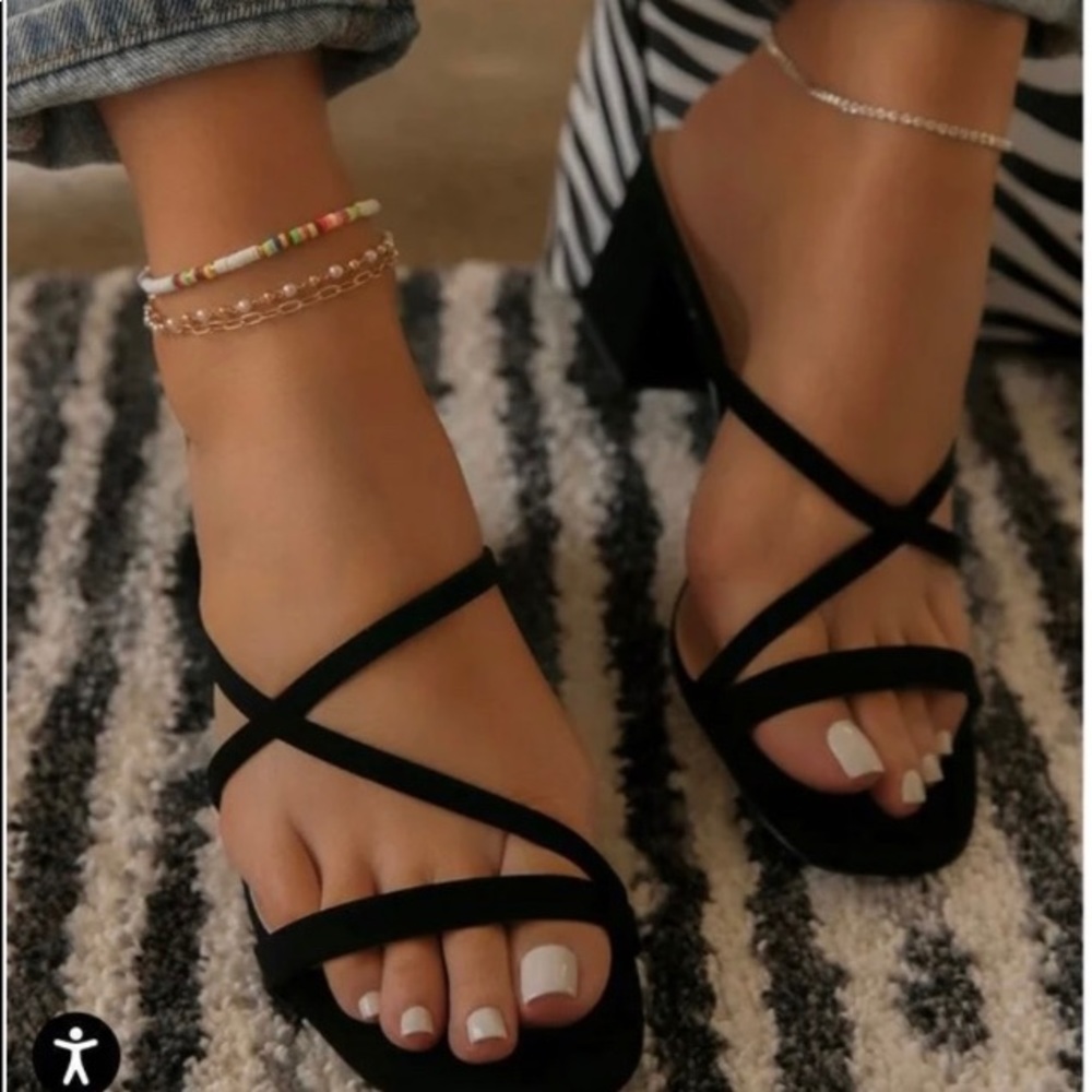 Miss Lola Chunky Black Sandals